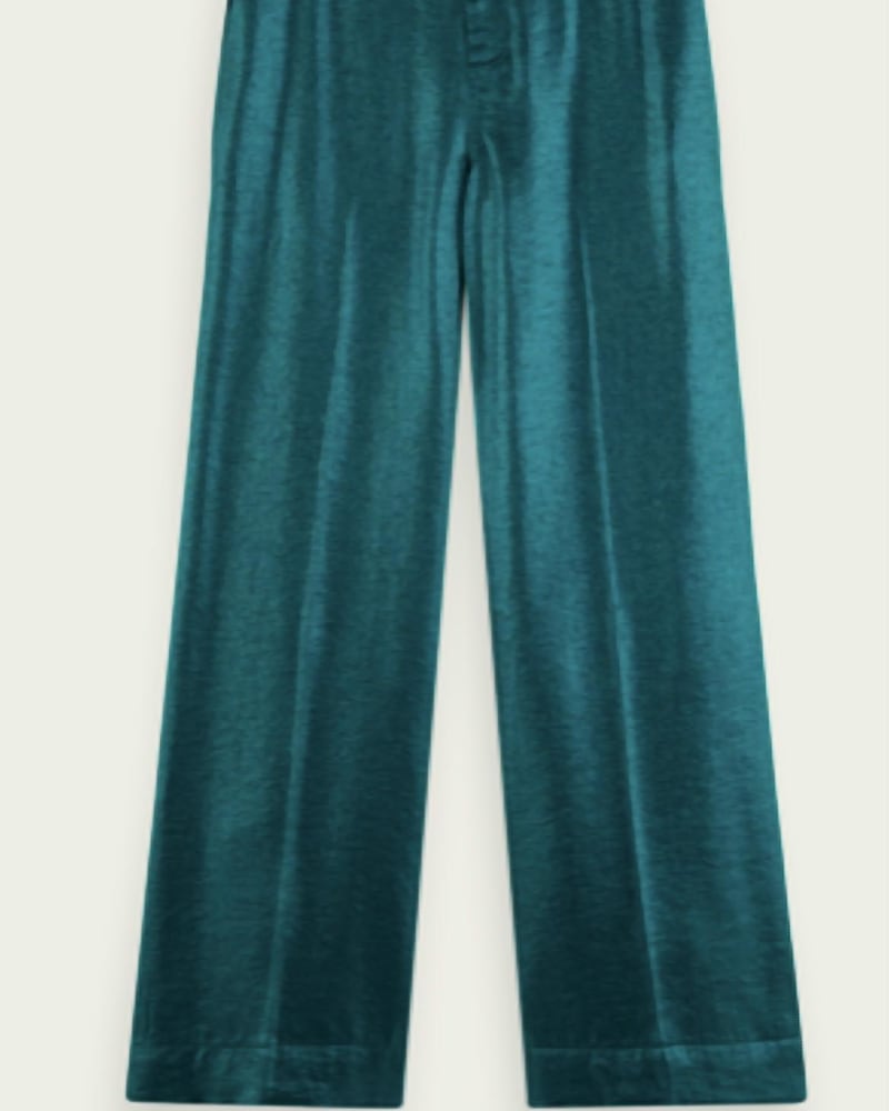 Front of a size L Wide Leg Pant in Emerald in Emerald by SCOTCH & SODA. | dia_product_style_image_id:341219